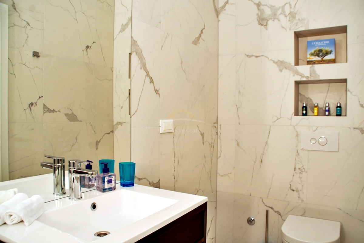 Splendido attico a soli 50 m dal mare sull'isola di Čiovo - 240 m2